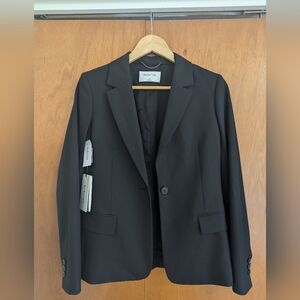 Aritzia Babaton Devon Blazer - New with Tags